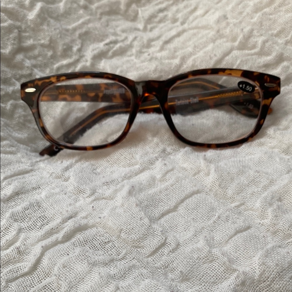 Tortoise Shell Reading Glasses 1.50